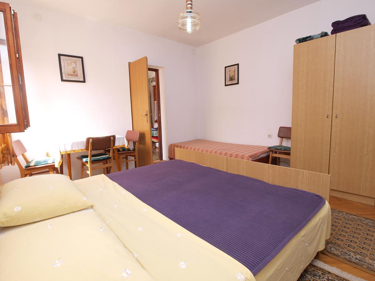 Apartments Ana Rovinj Exterior photo