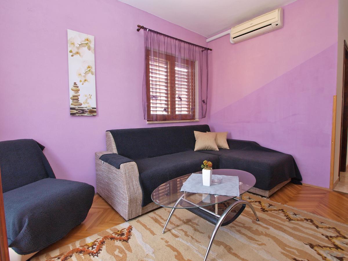 Apartments Ana Rovinj Exterior photo