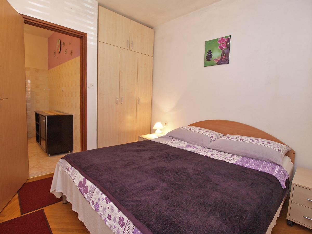 Apartments Ana Rovinj Exterior photo